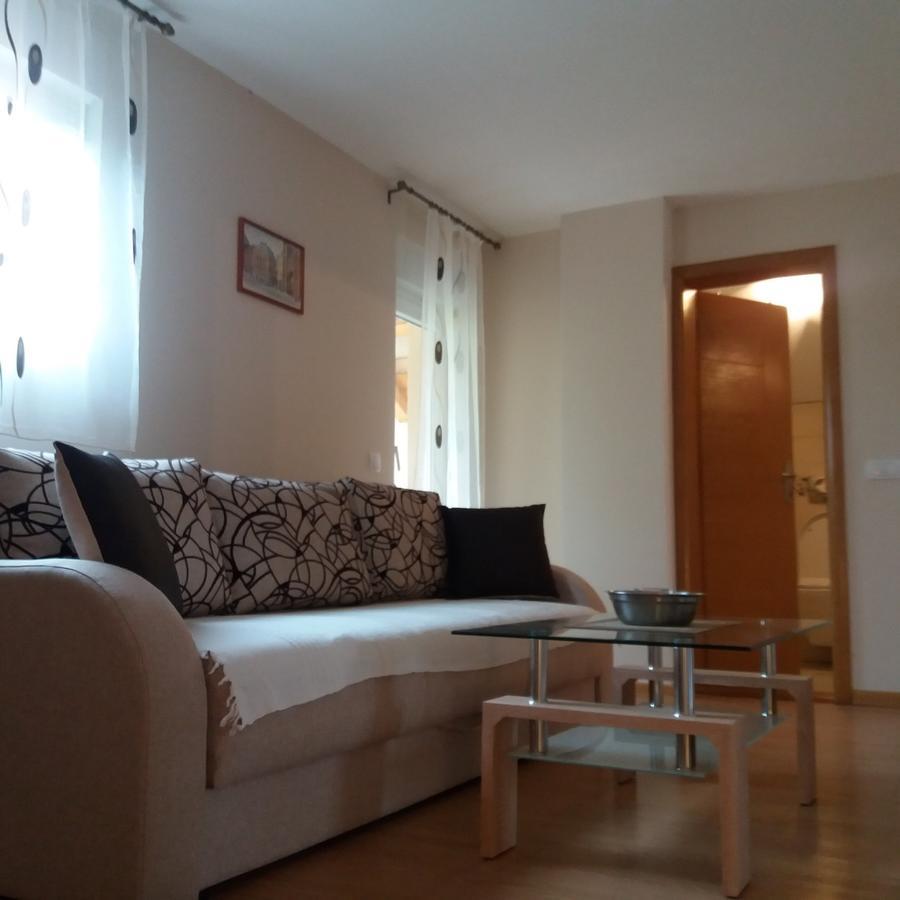 Vitas Kremna Exteriör bild